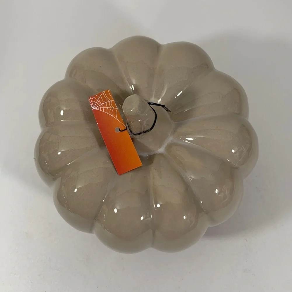 Ceramic Fall Pumpkin Seasonal Decor - Picture 4 of 7